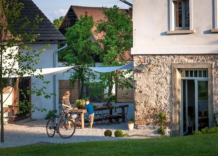 乡村民宿 Domnumer 10 Pokrzywnik